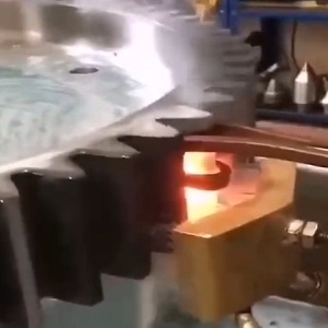 淺析感應(yīng)加熱機(jī)對(duì)大型鑄件的熱處理工藝